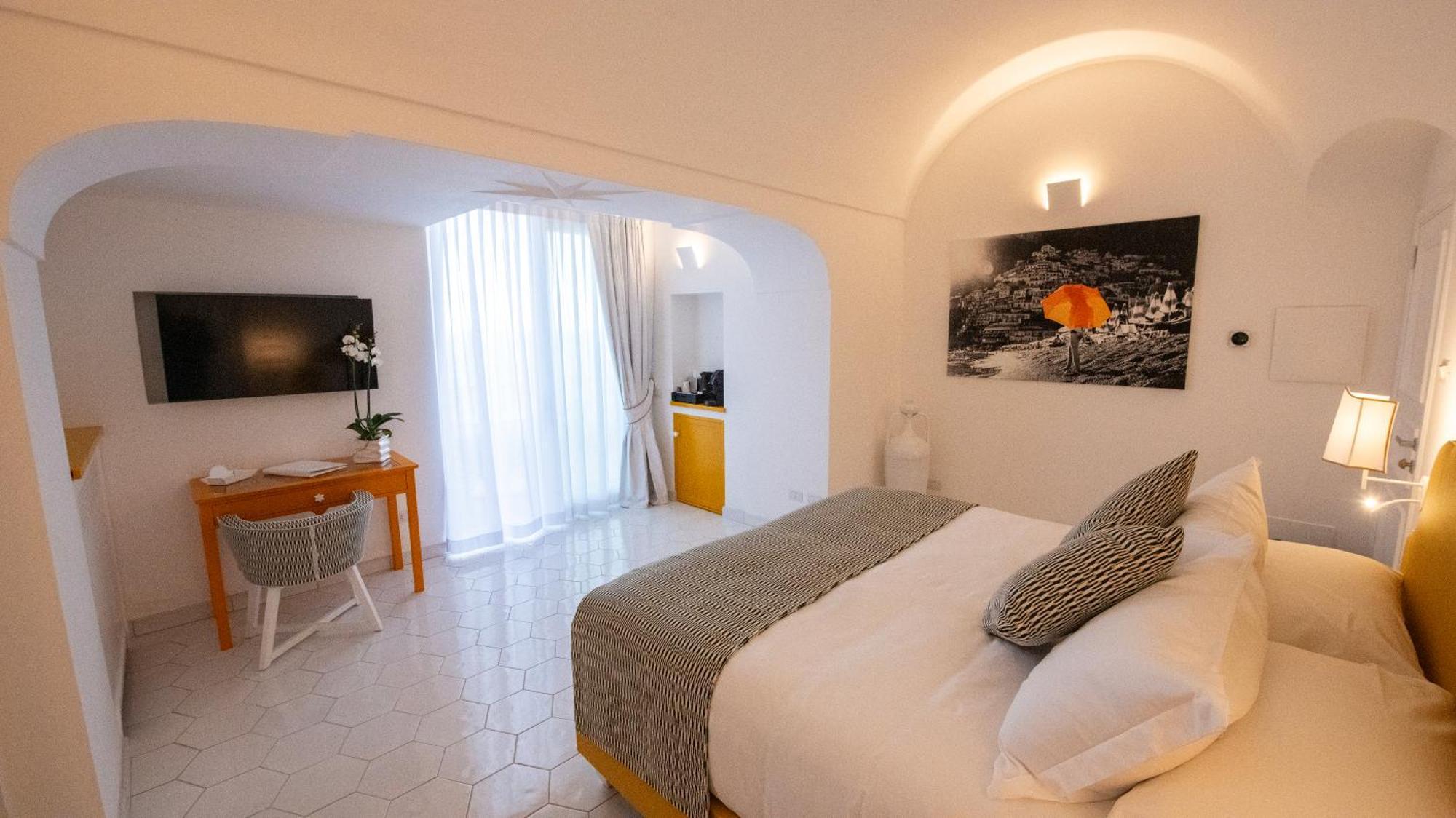 Villa Francesco Luxury Suites Positano Extérieur photo